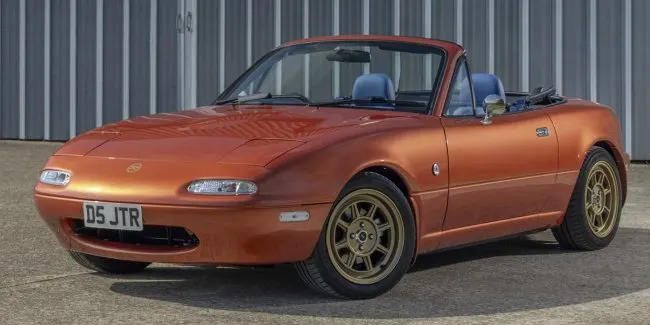 В родстер Mazda Miata «впихнули» двигун V6