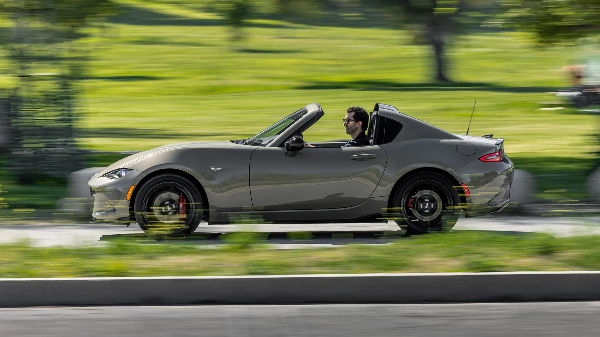 Mazda підтвердила серійне виробництво Iconic SP