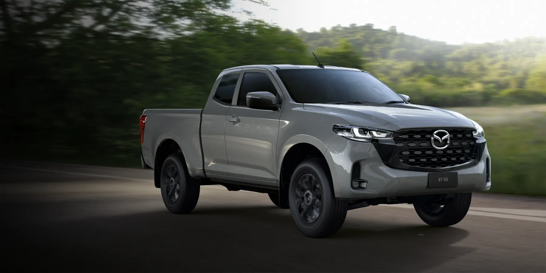 Mazda пікап BT-50 купити запчастини в Україні