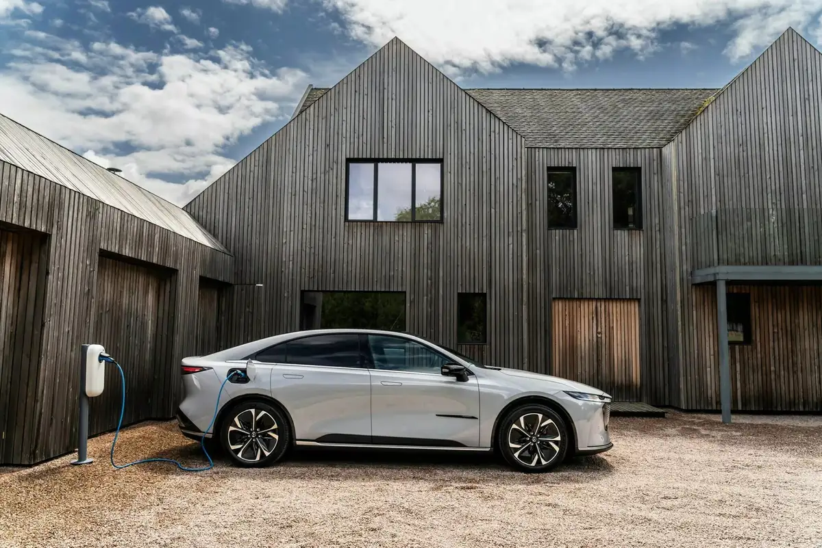 Mazda мазда 2025 запчастини в Україні Mazda мазда 2025 запчастини в Україні