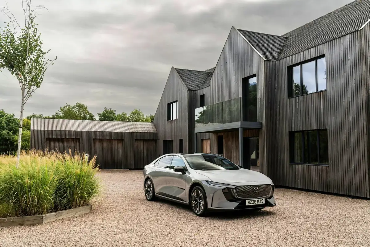 Mazda електрокар купити запчастини в Україні Mazda електрокар Mazda 6e купити запчастини в Україні