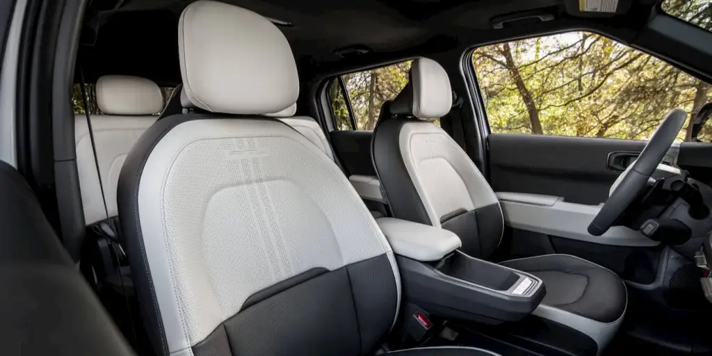 електрокросовер KIA EV3 купити запчастини в Україні