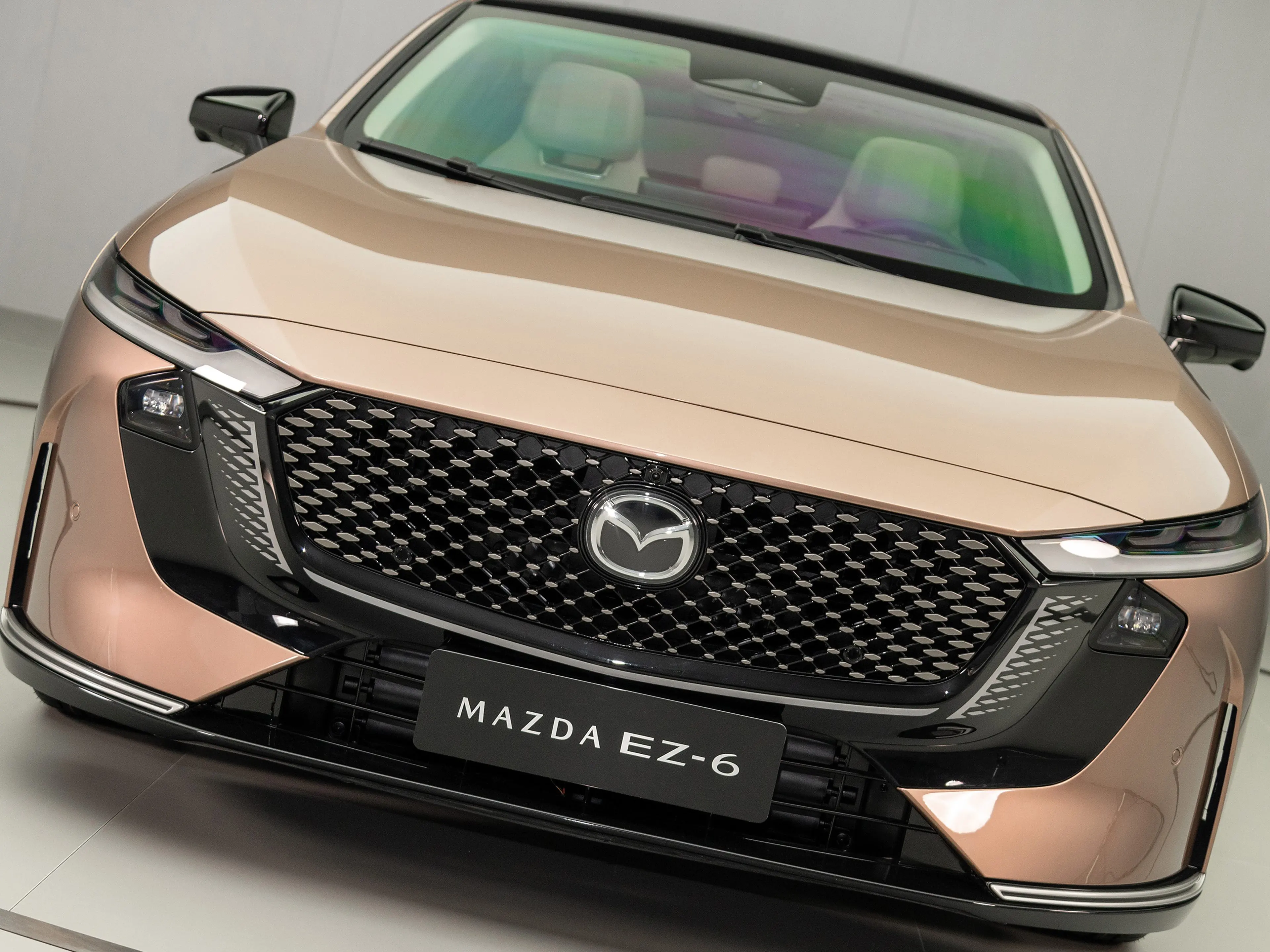 Mazda EZ-6 купити запчастини в Україні