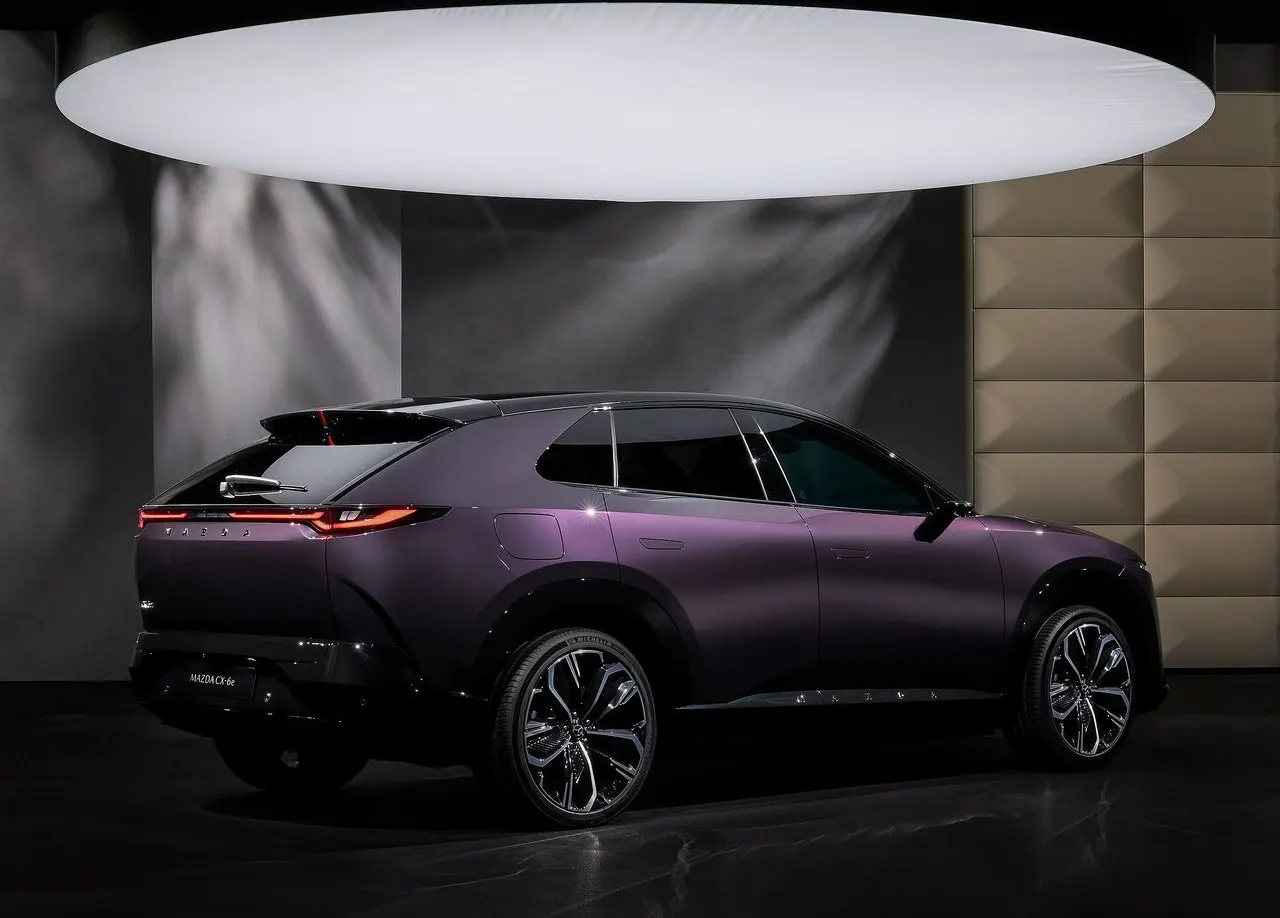 запчастини купити Mazda CX-6e запчастини купити Mazda CX-6e